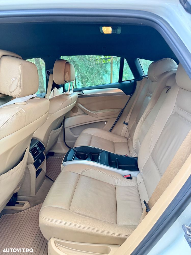 BMW X6 xDrive30d - 10