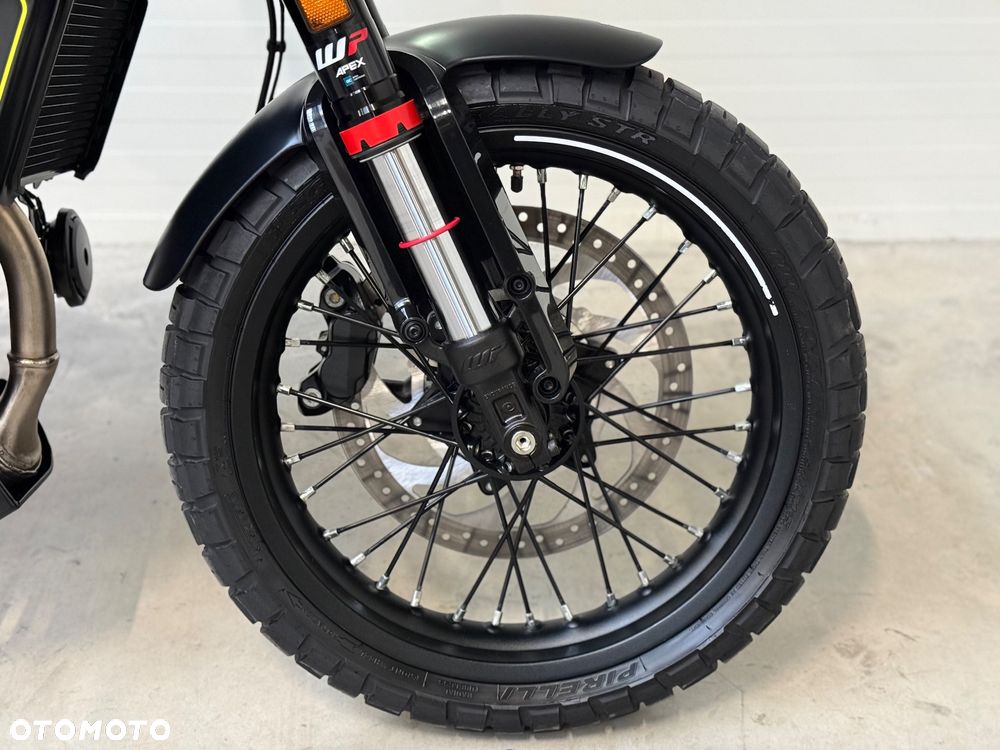 Husqvarna Svartpilen - 10