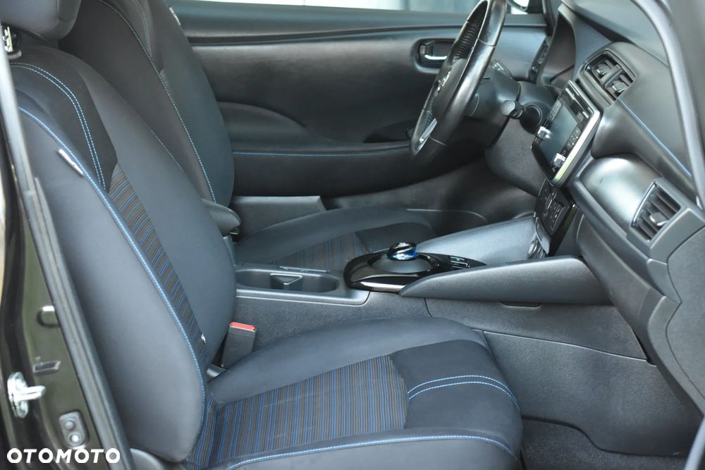 Nissan Leaf 40 kWh N-Connecta - 26