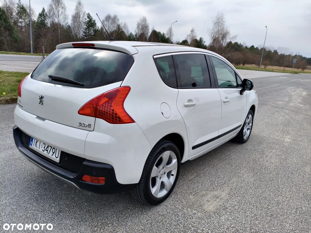 Peugeot 3008 HDi FAP 110 Allure - 15