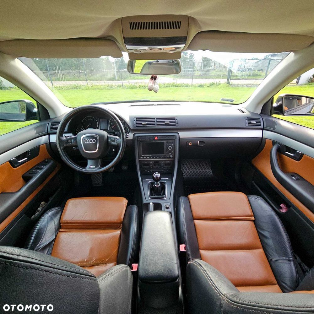 Audi A4 Avant - 6