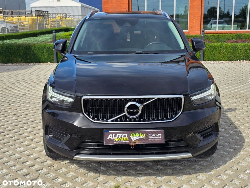 Volvo XC 40 - 38