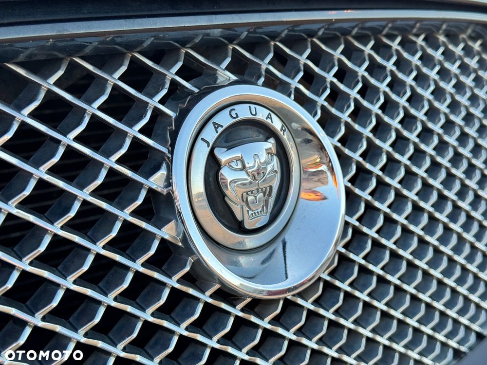 Jaguar XF 3.0 V6 Premium Luxury - 37
