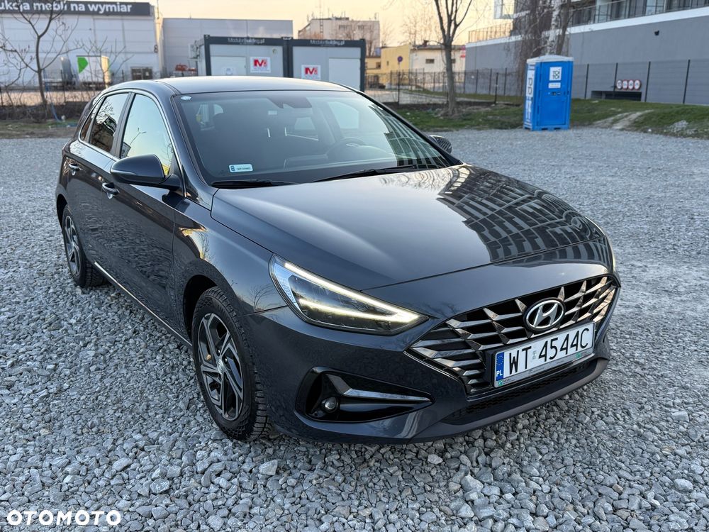 Hyundai i30 1.5 DPI Smart - 12