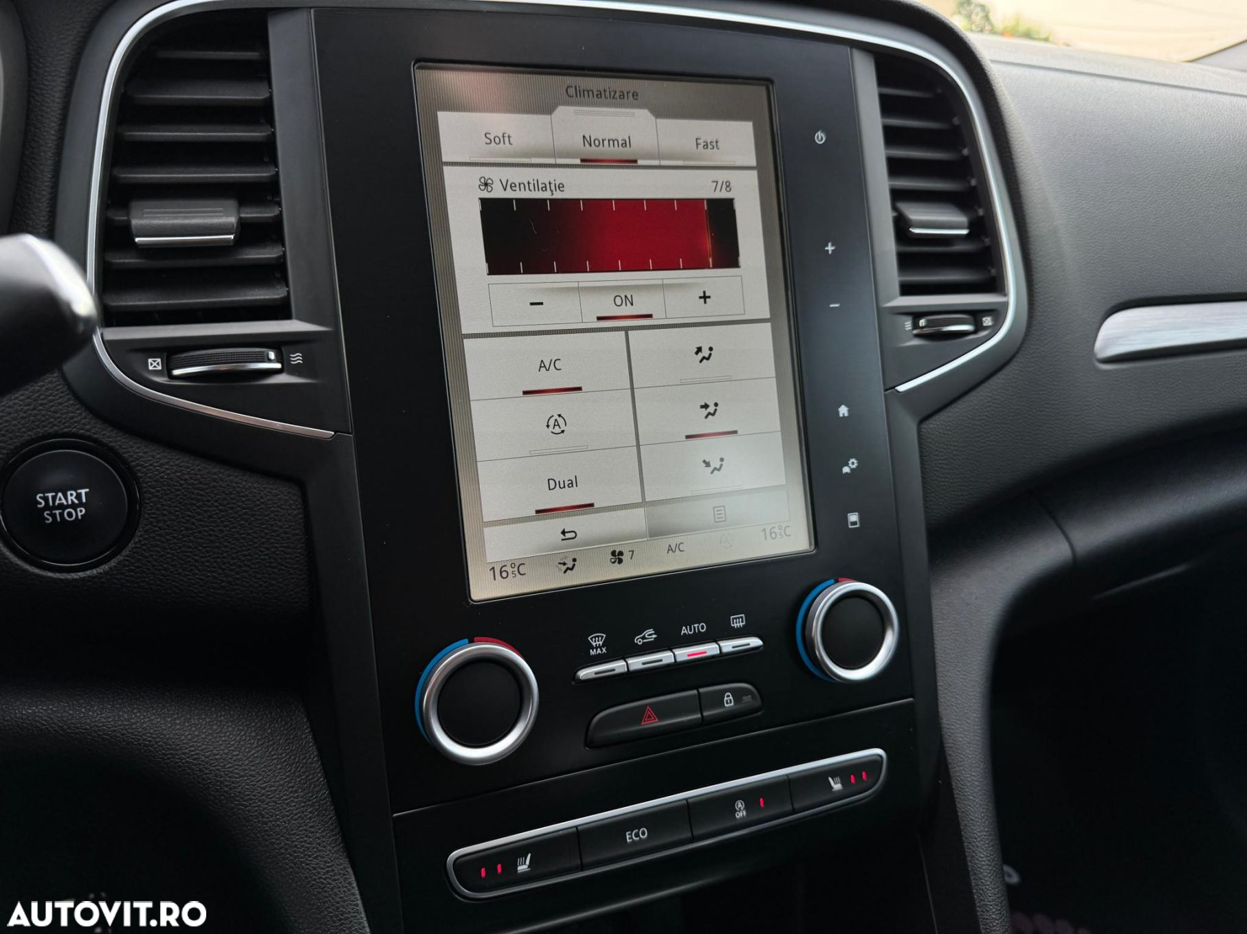 Renault Megane ENERGY TCe 100 INTENS - 12