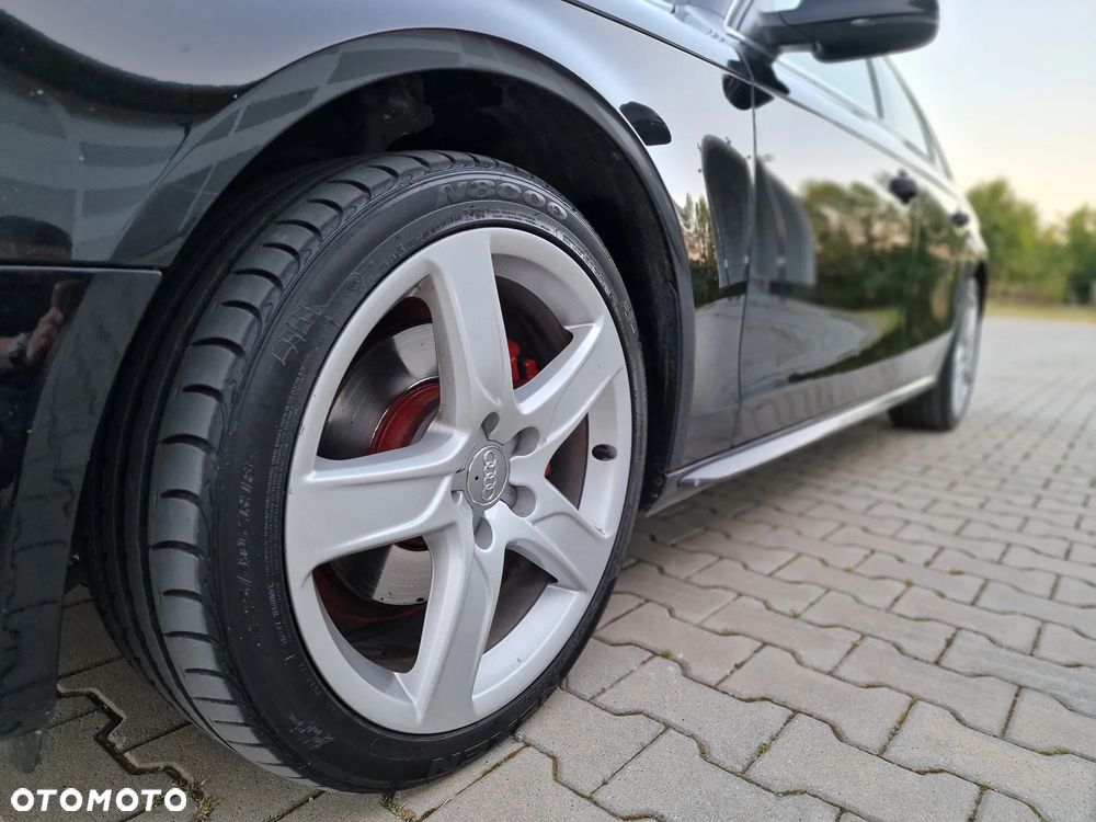 Audi A4 Avant - 13