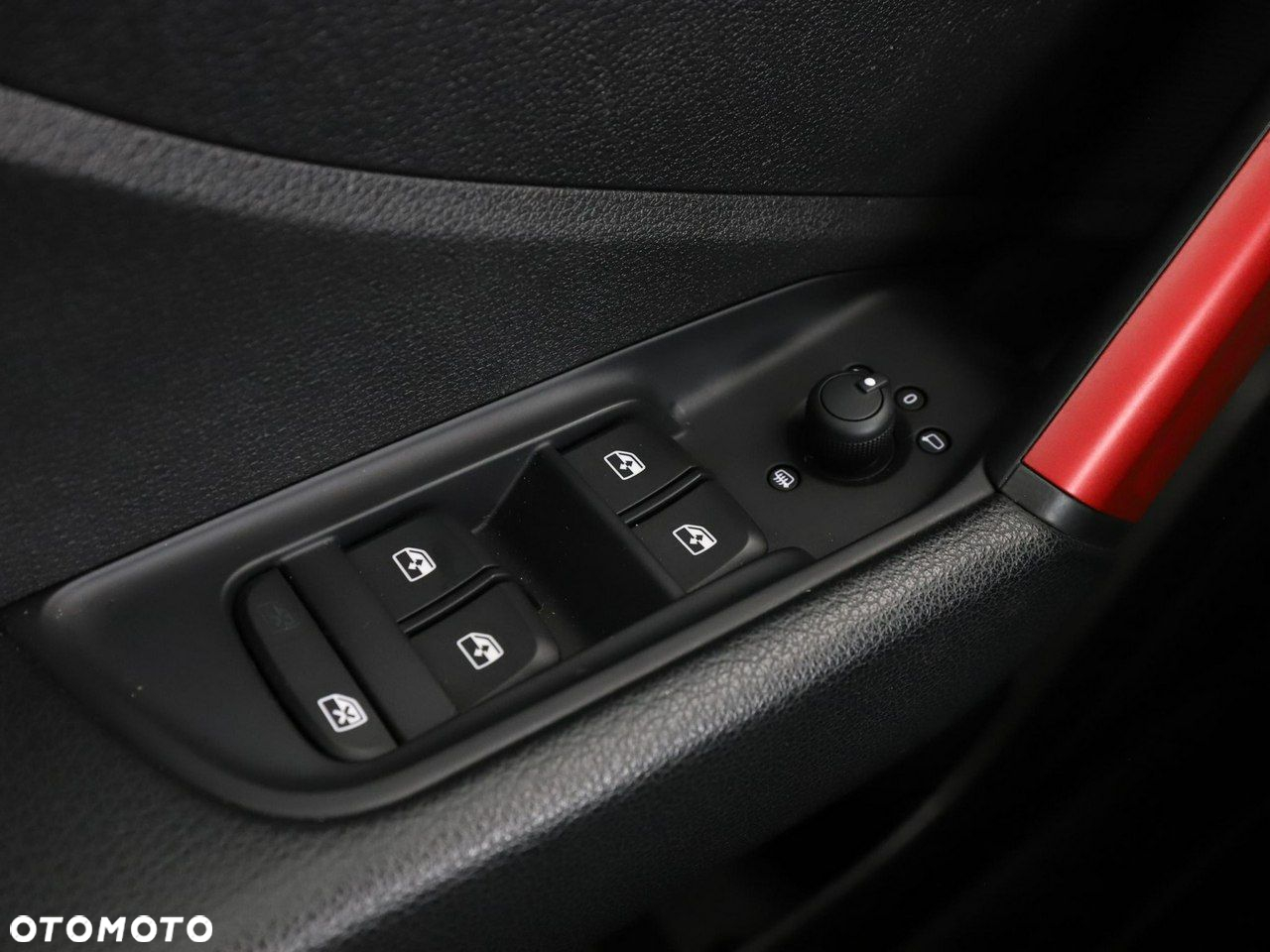 Audi Q2 35 TDI quattro S tronic sport - 32