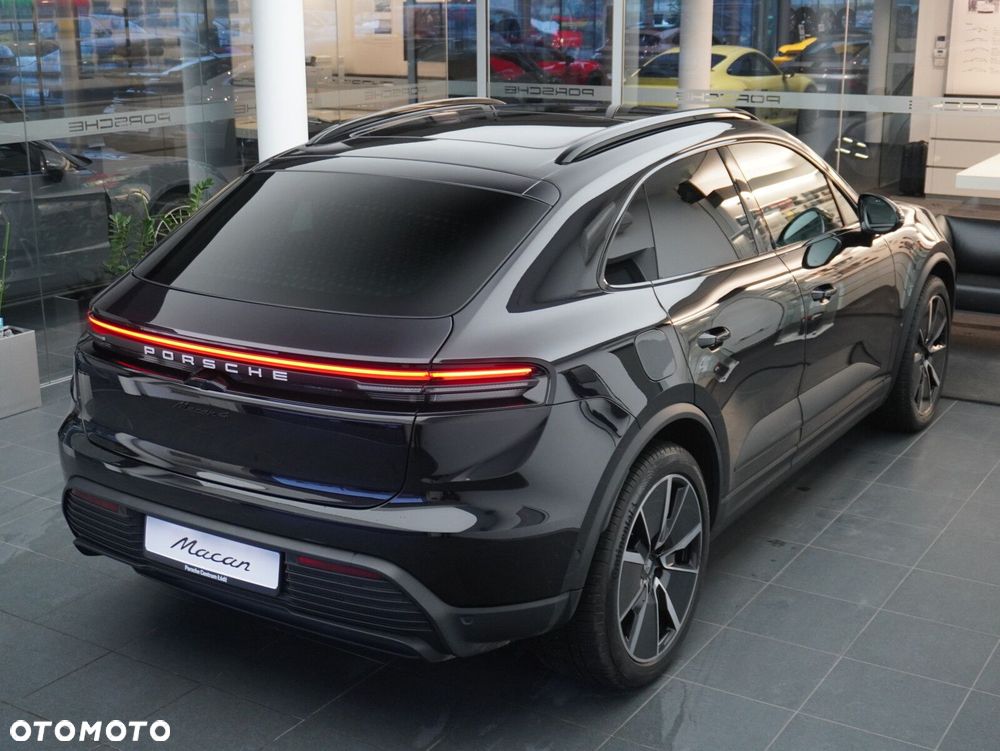 Porsche Macan - 10