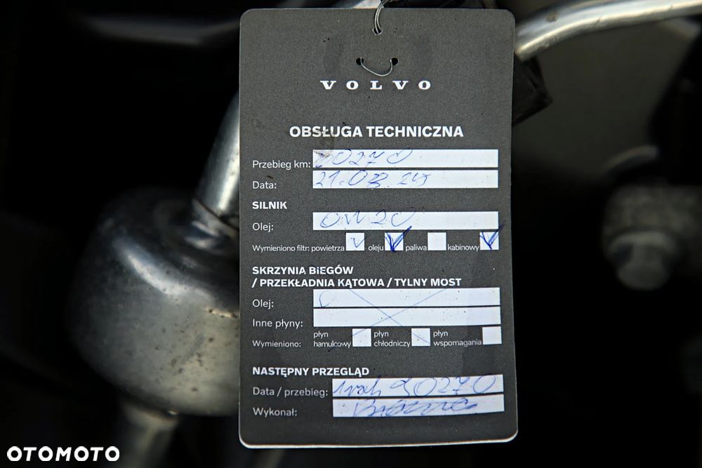 Volvo XC 60 B5 B AWD Plus Dark - 33