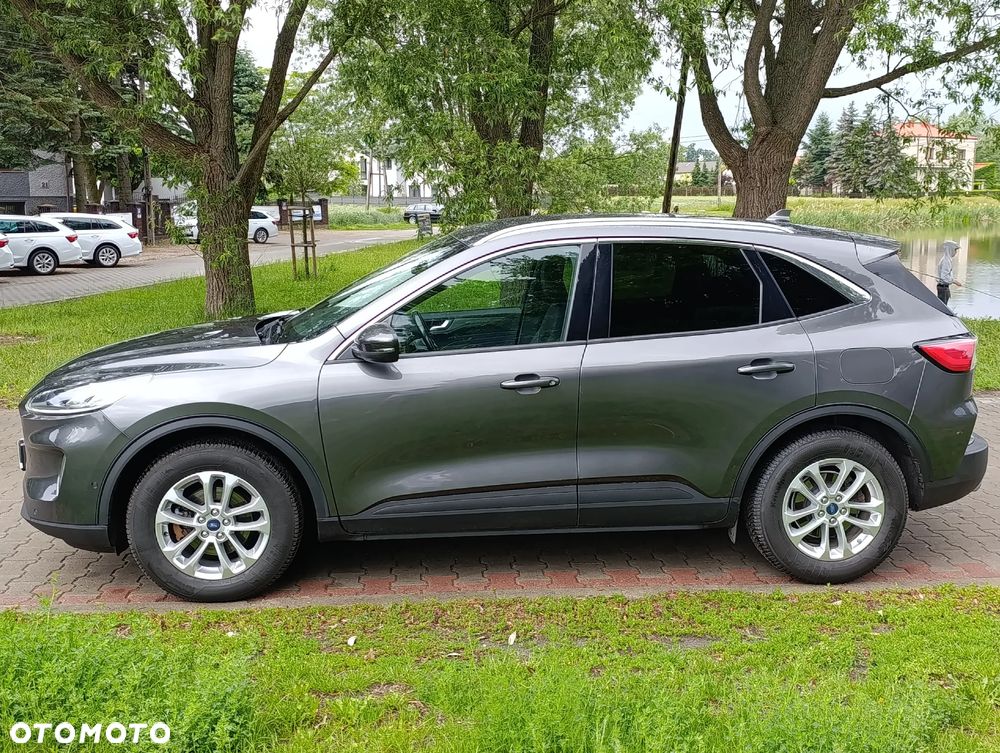 Ford Kuga 2.0 EcoBlue AWD Titanium - 4
