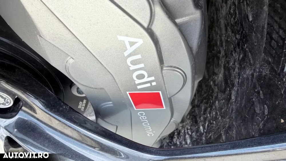 Audi RS Q8 Performance quattro Tiptronic MHEV - 12