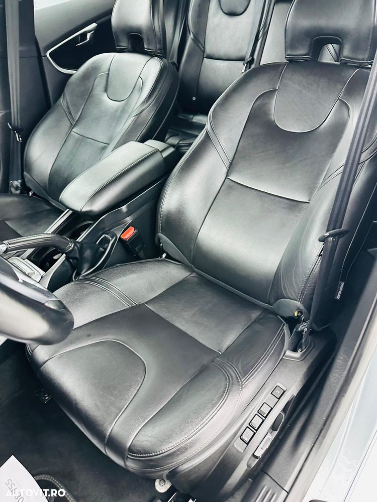 Volvo V40 D2 ECO Summum - 21
