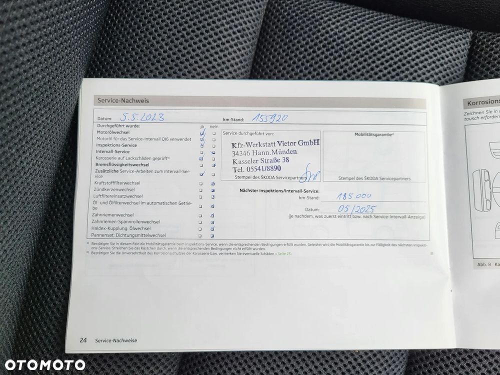 Skoda Octavia Combi 2.0 TDI DPF DSG RS - 26