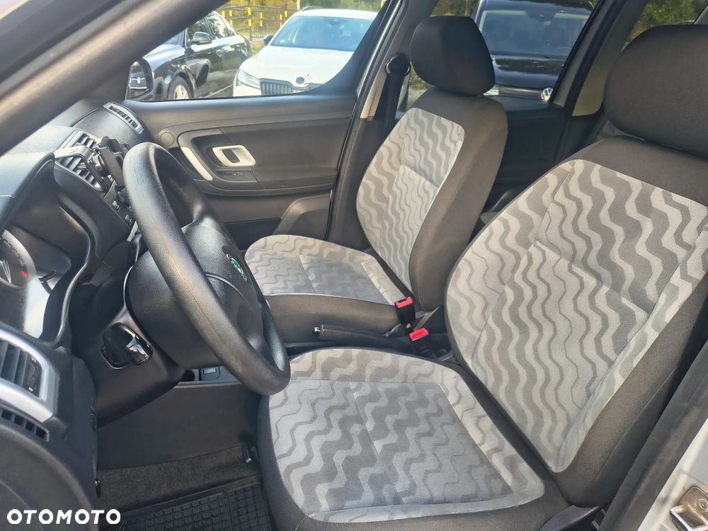 Skoda Roomster - 18