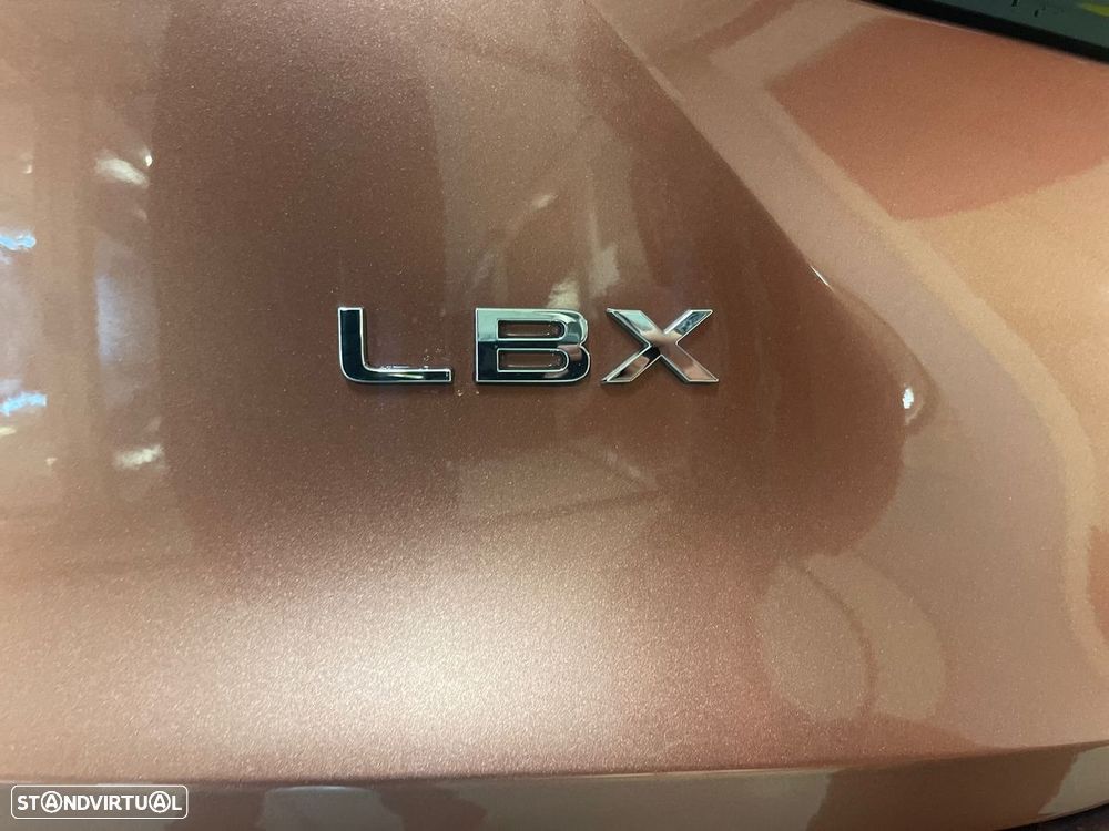 Lexus LBX Cool+ - 30