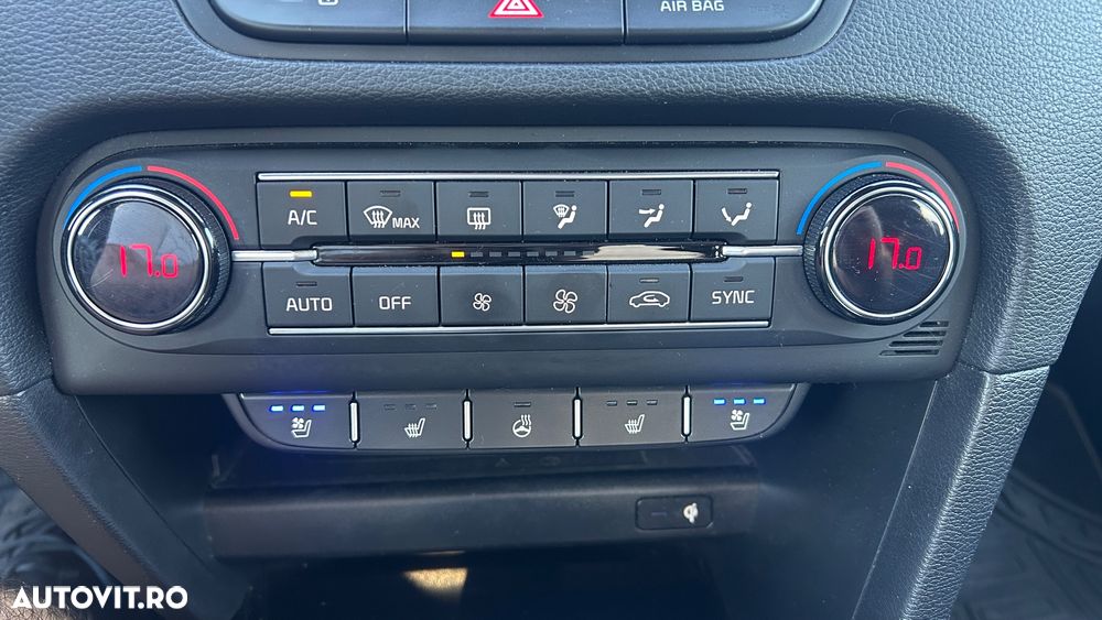 Kia XCeed - 19