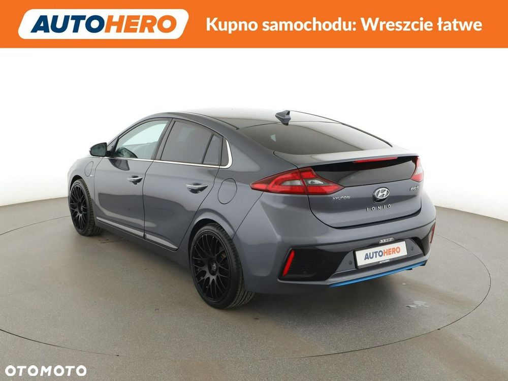 Hyundai IONIQ - 5
