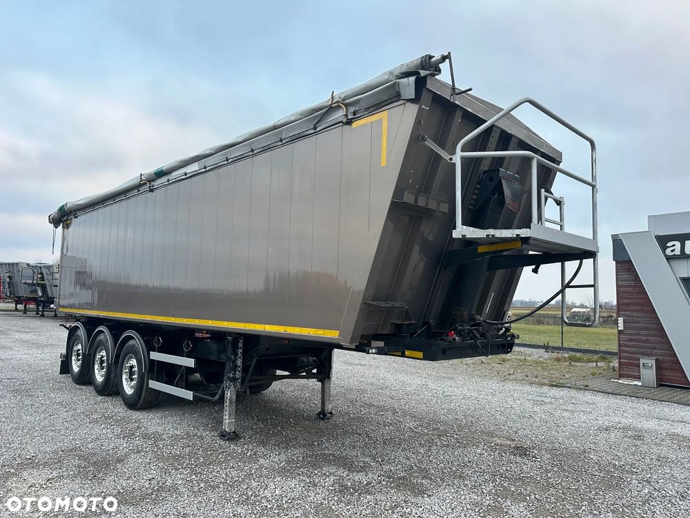 Kempf NACZEPA / WYWROTKA / 45M3 / KLAPO- DRZWI /