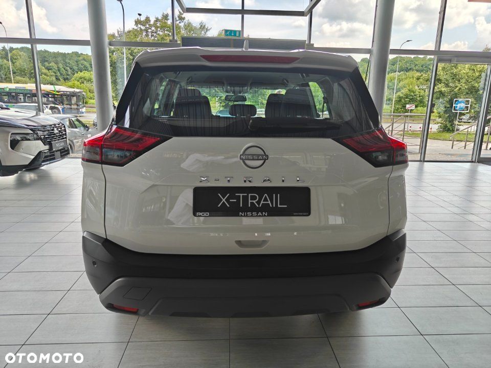 Nissan X-Trail - 6