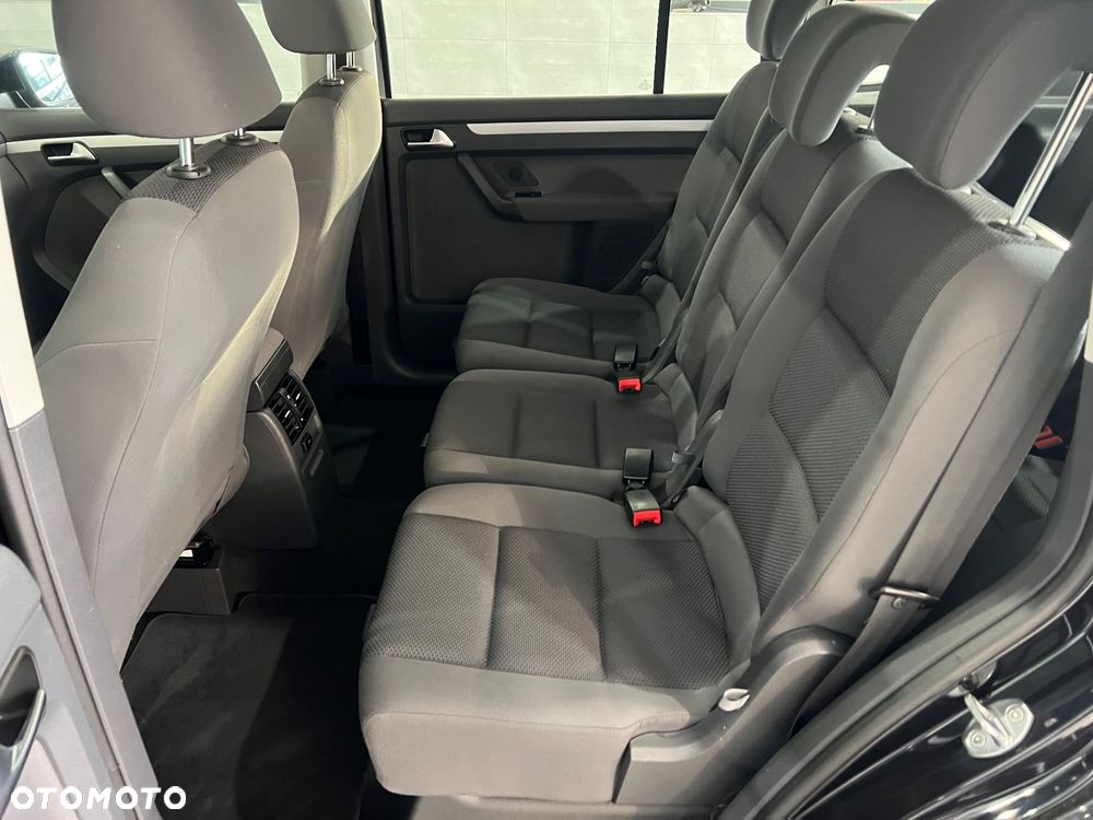 Volkswagen Touran 1.6 TDI DPF BlueMot Comfortline - 21