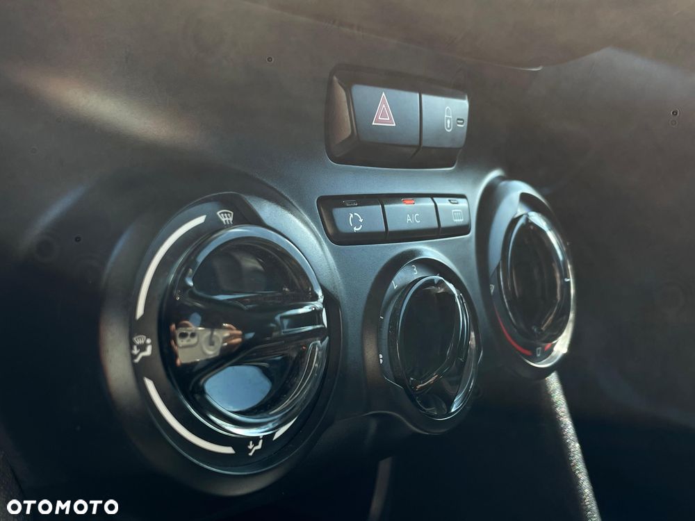 Peugeot 208 68 VTI Active - 24