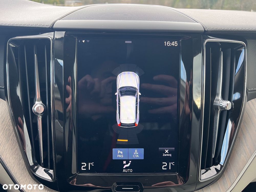 Volvo XC 60 T5 AWD Geartronic Inscription - 18