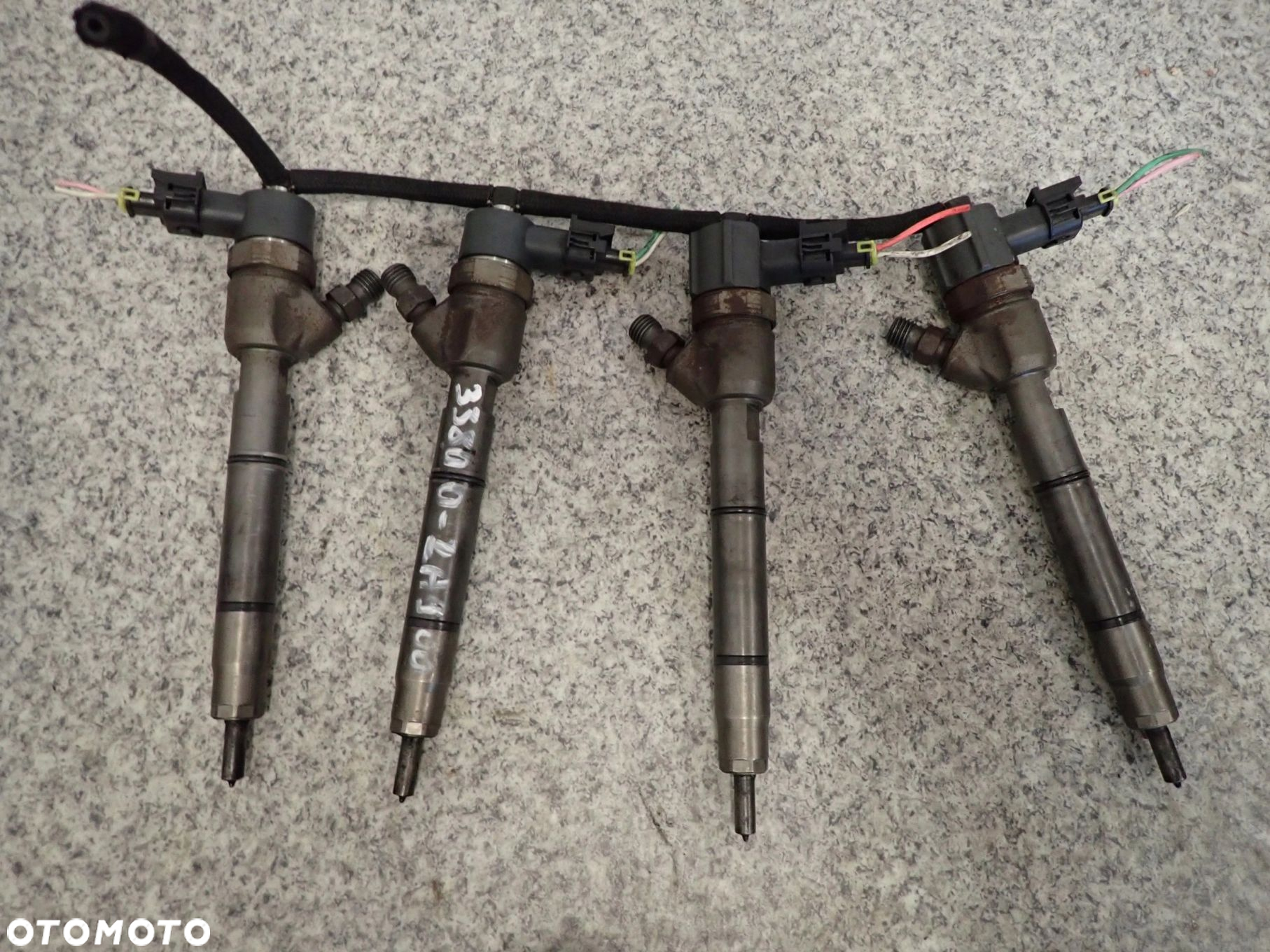 KIA CEED I30 09-11 1.6 CRDI WTRYSKIWACZ WTRYSK - 2