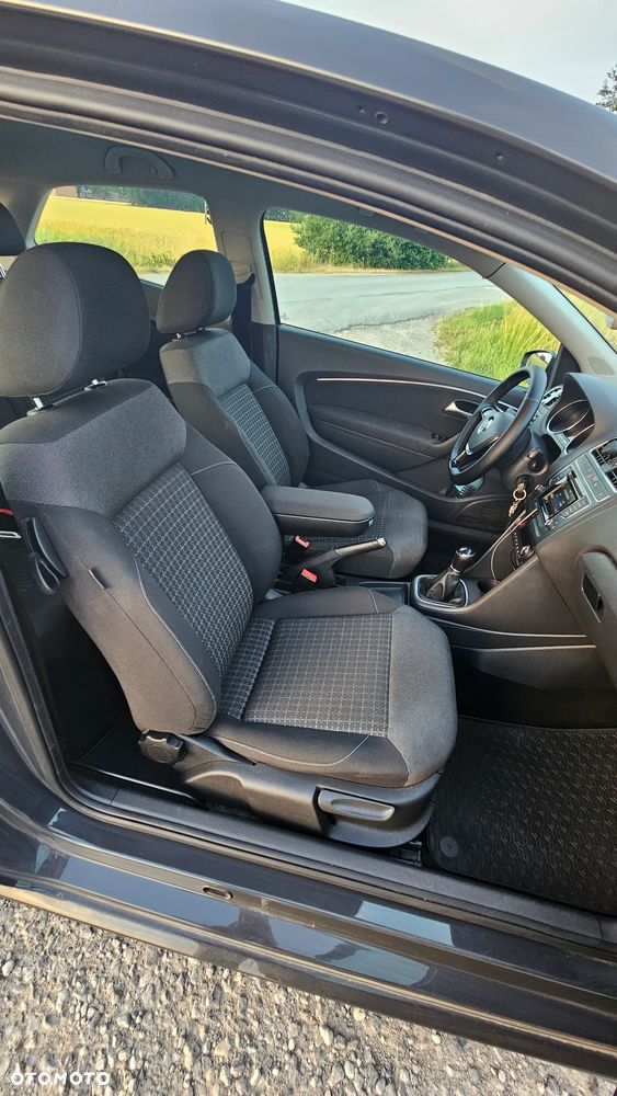 Volkswagen Polo 1.0 Comfortline - 9