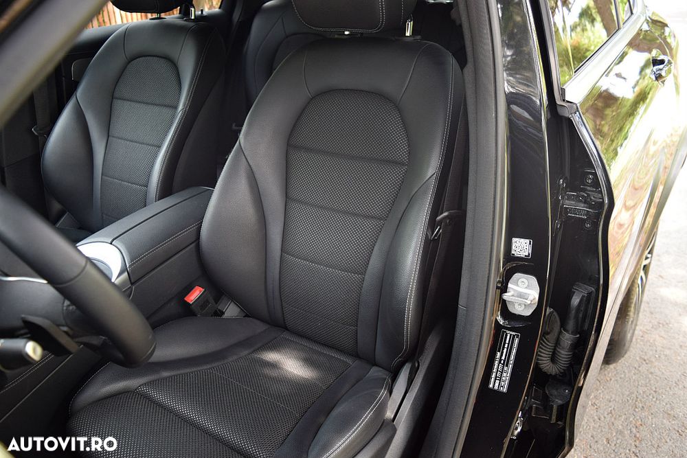 Mercedes-Benz GLC Coupe 220 d 4Matic 9G-TRONIC AMG Line - 11