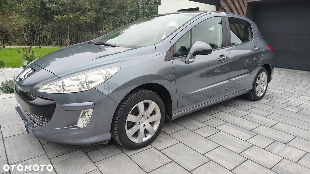 Peugeot 308 1.6 Premium Plus - 8