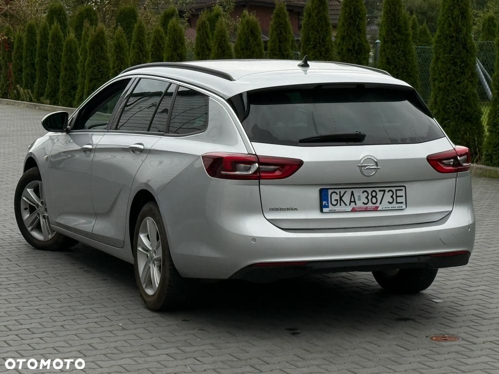 Opel Insignia - 4