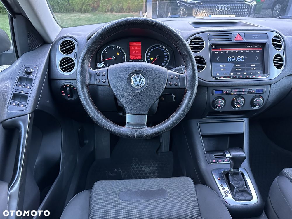 Volkswagen Tiguan - 7