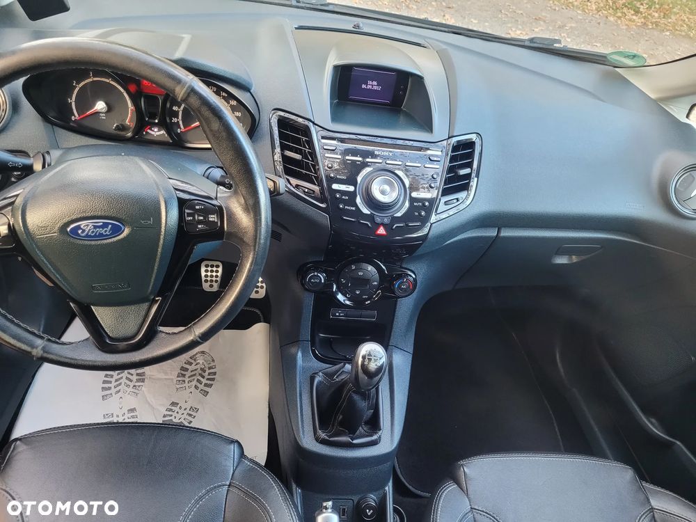 Ford Fiesta 1.6 Ti-VCT Sport S - 8