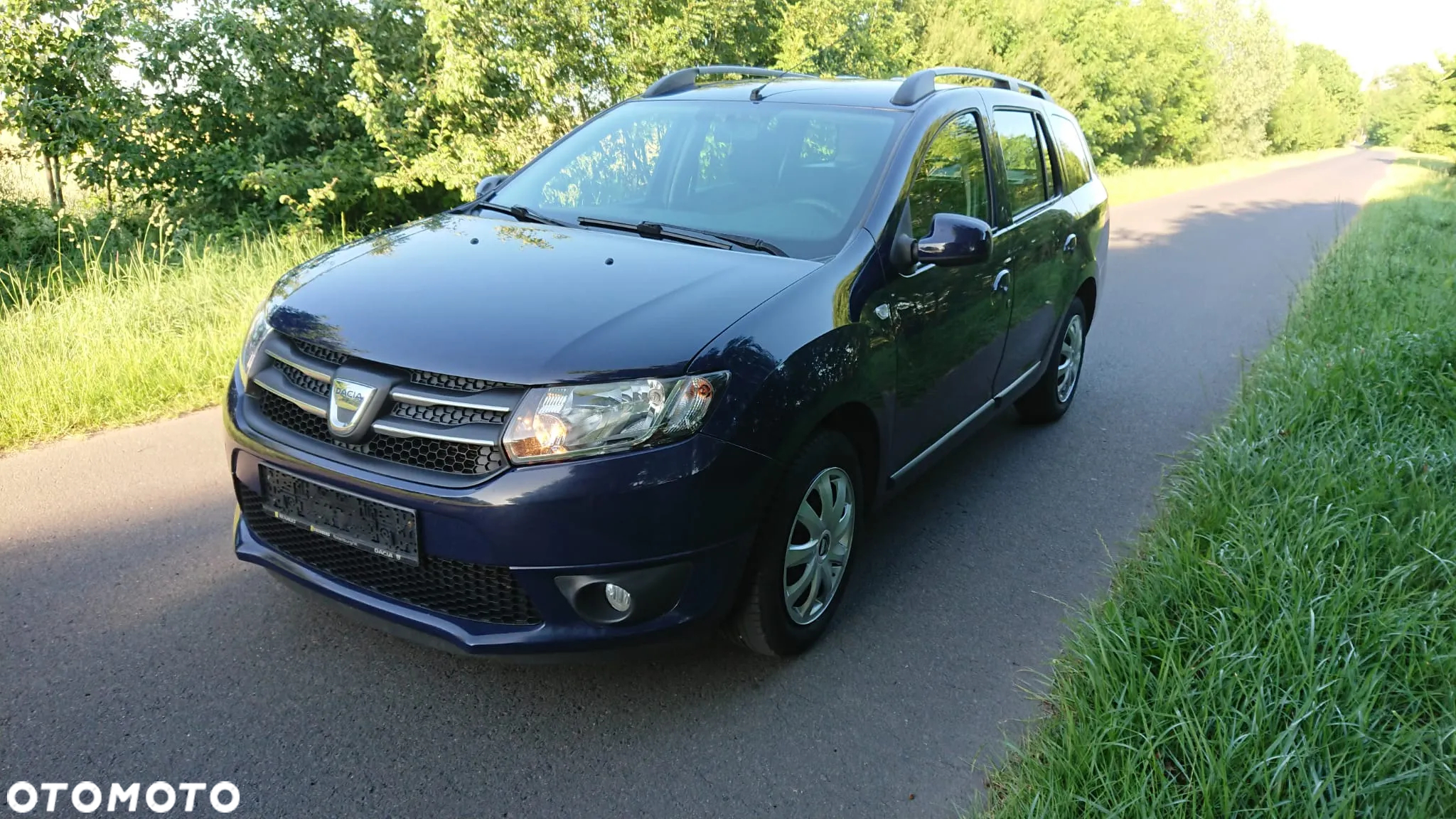 Dacia Logan MCV 1.2 16V 75 Essentiel - 2