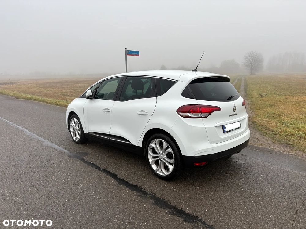 Renault Scenic - 4