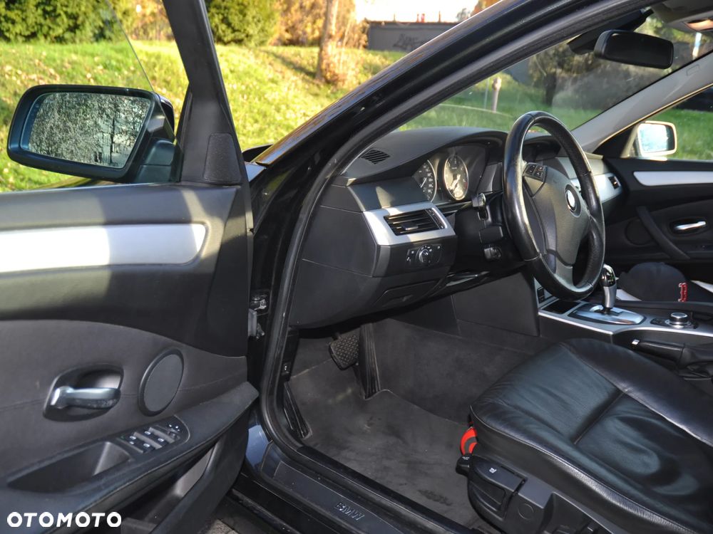 BMW Seria 5 520d - 20