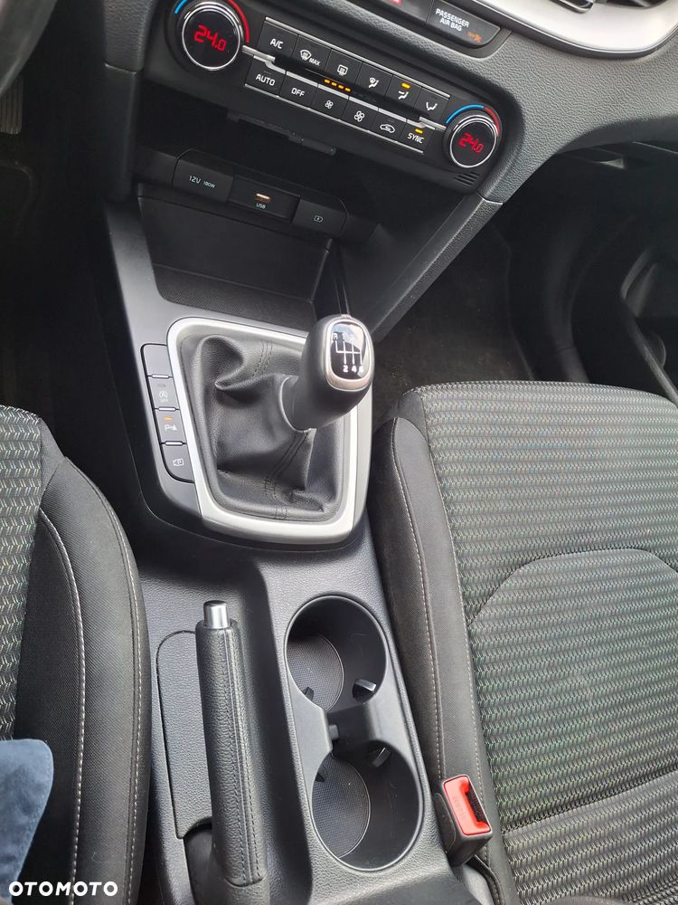 Kia Ceed 1.0 T-GDI M - 17