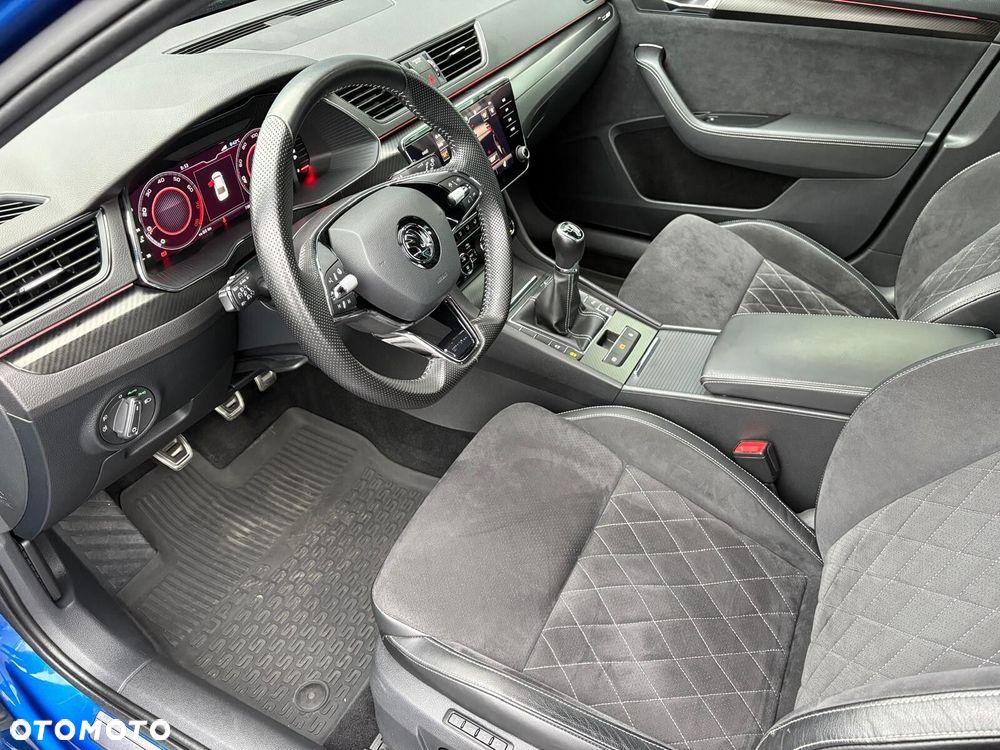 Skoda Superb 1.5 TSI Sportline - 9