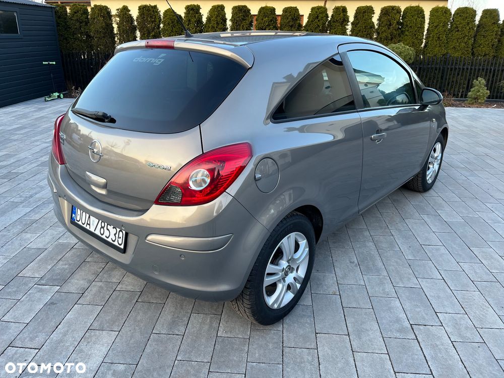 Opel Corsa 1.2 16V 111 - 3