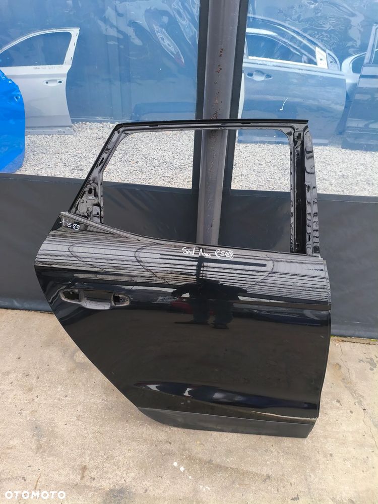 SEAT ARONA DRZWI PRAWE TYLNE POZNAŃ GIEŁDA X673 - 1