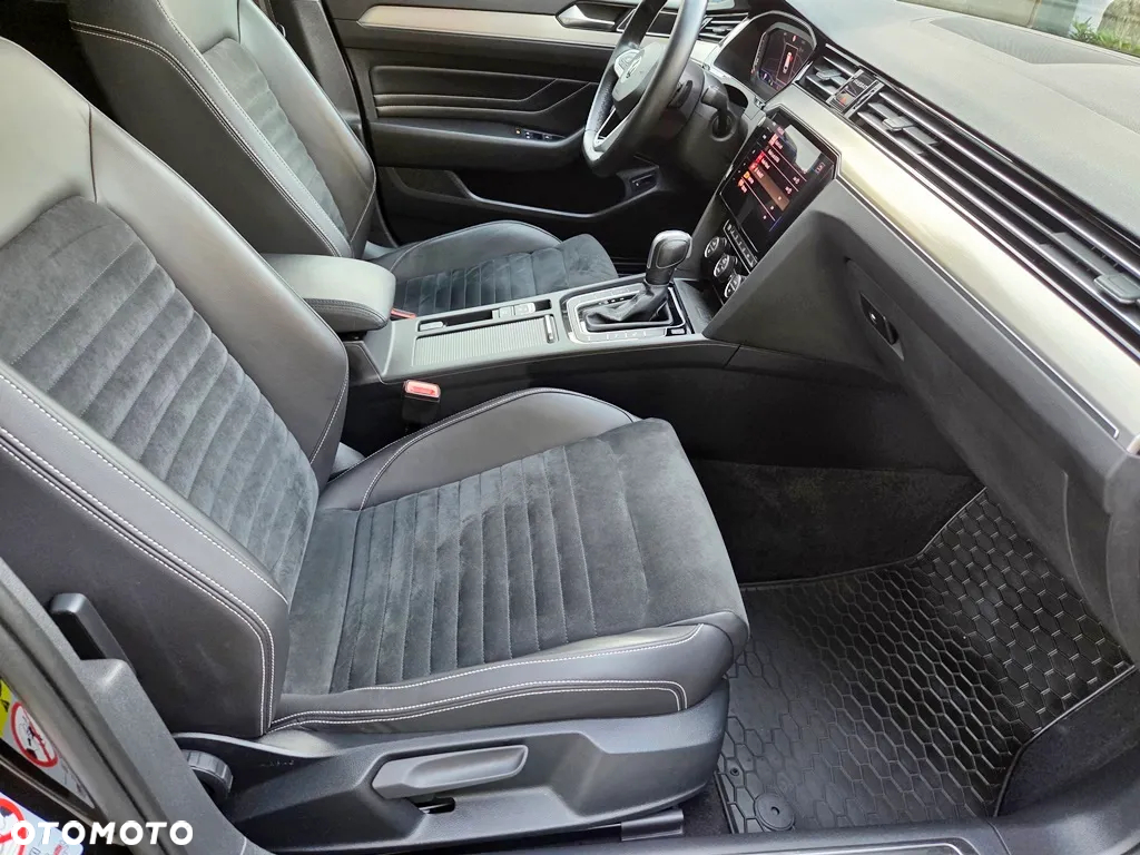 Volkswagen Passat - 35