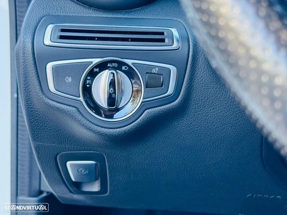 Mercedes-Benz C 220 d 9G-TRONIC AMG Line - 23