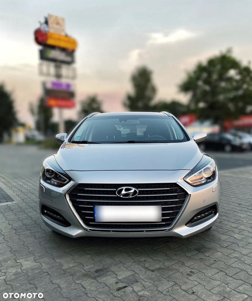 Hyundai i40 1.7 CRDi Premium DCT - 2