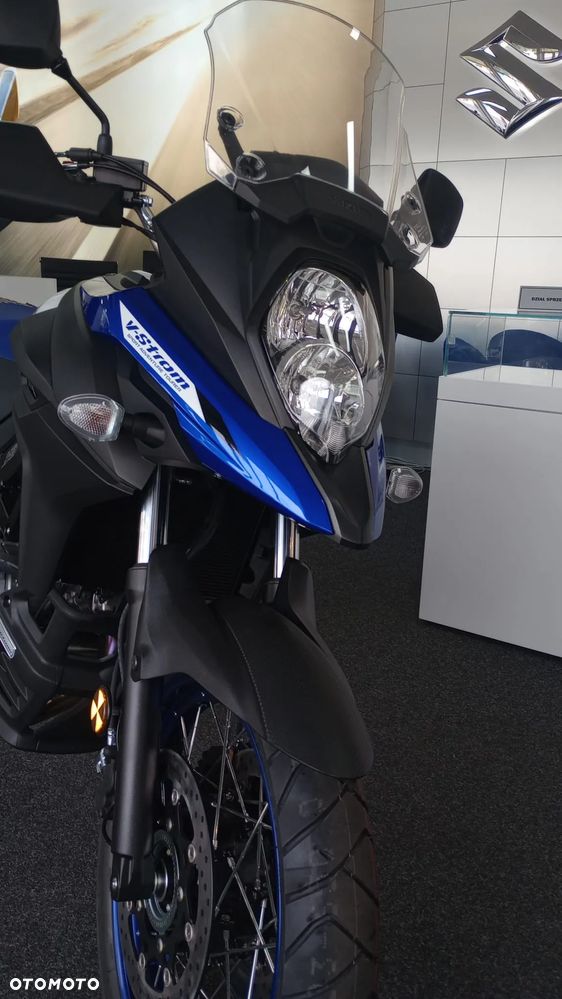 Suzuki V-STROM - 3