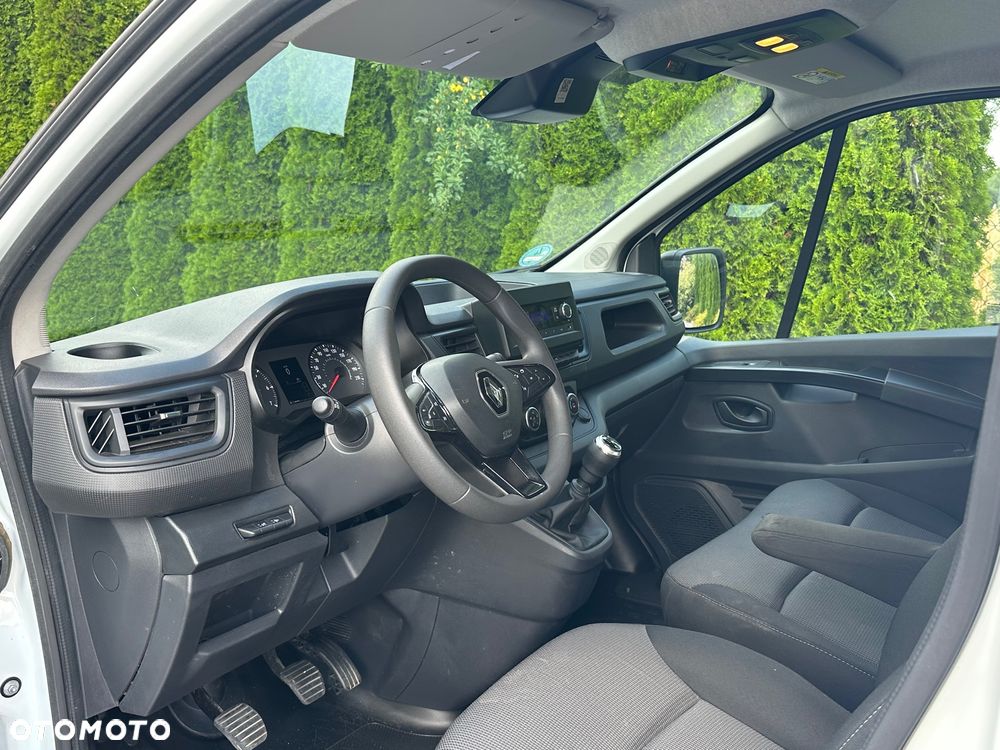 Renault / TRAFIC / 2.0 / L2H1 / LONG / - 22