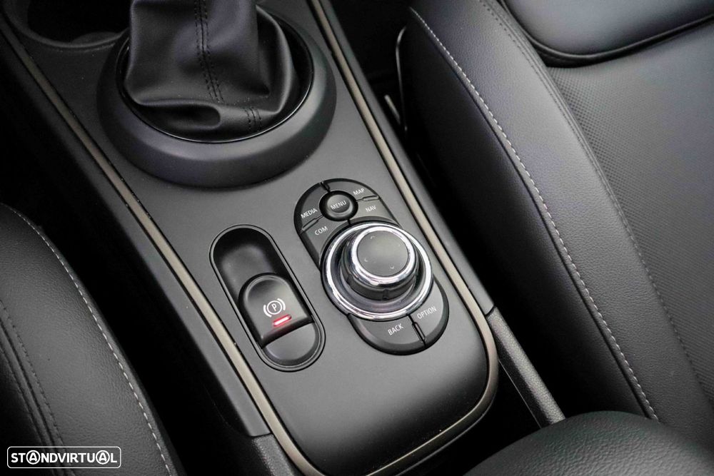 MINI Countryman Cooper SE ALL4 Northwood Edition Auto - 36