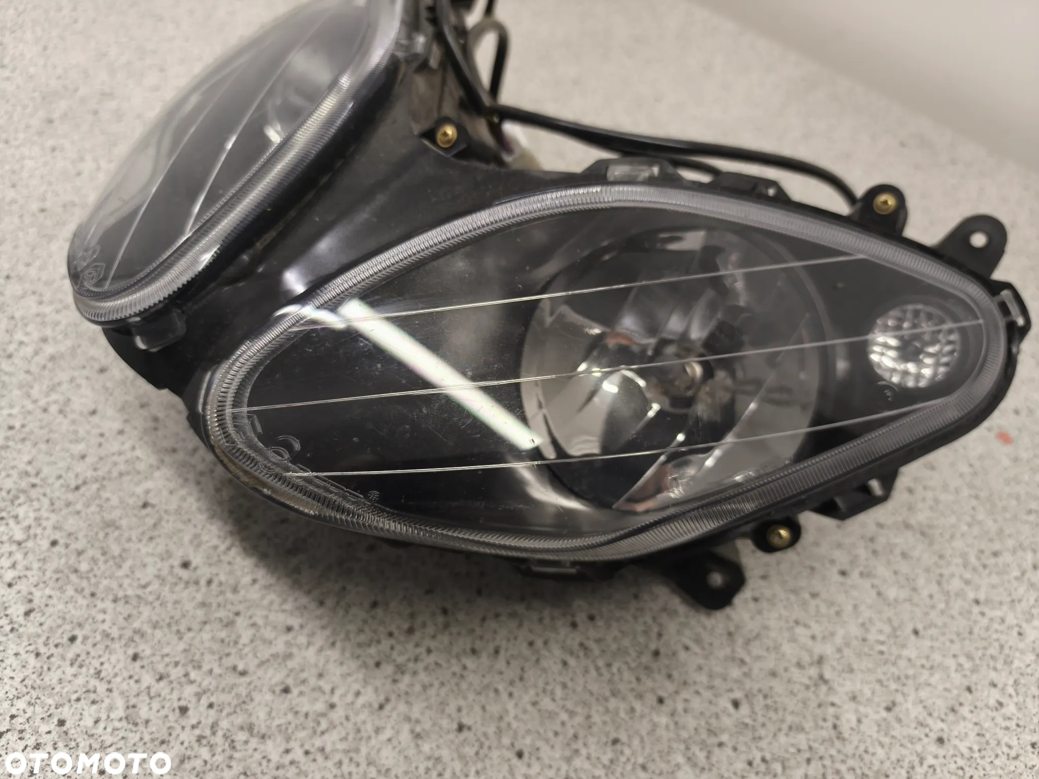 Lampa przód, przednia, reflektor Piaggio NRG - 3