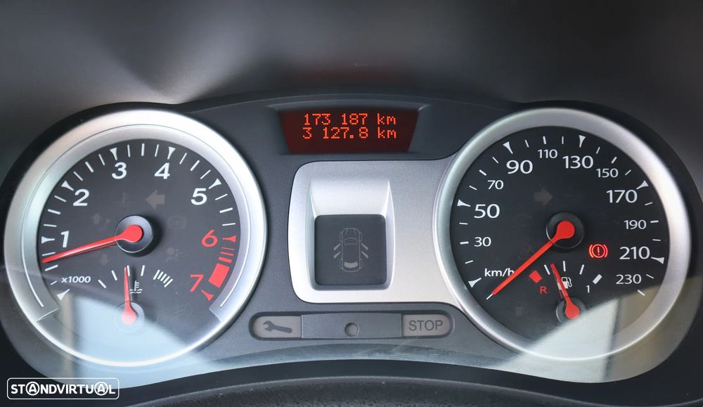 Renault Clio 1.2 16V Dynamique - 17