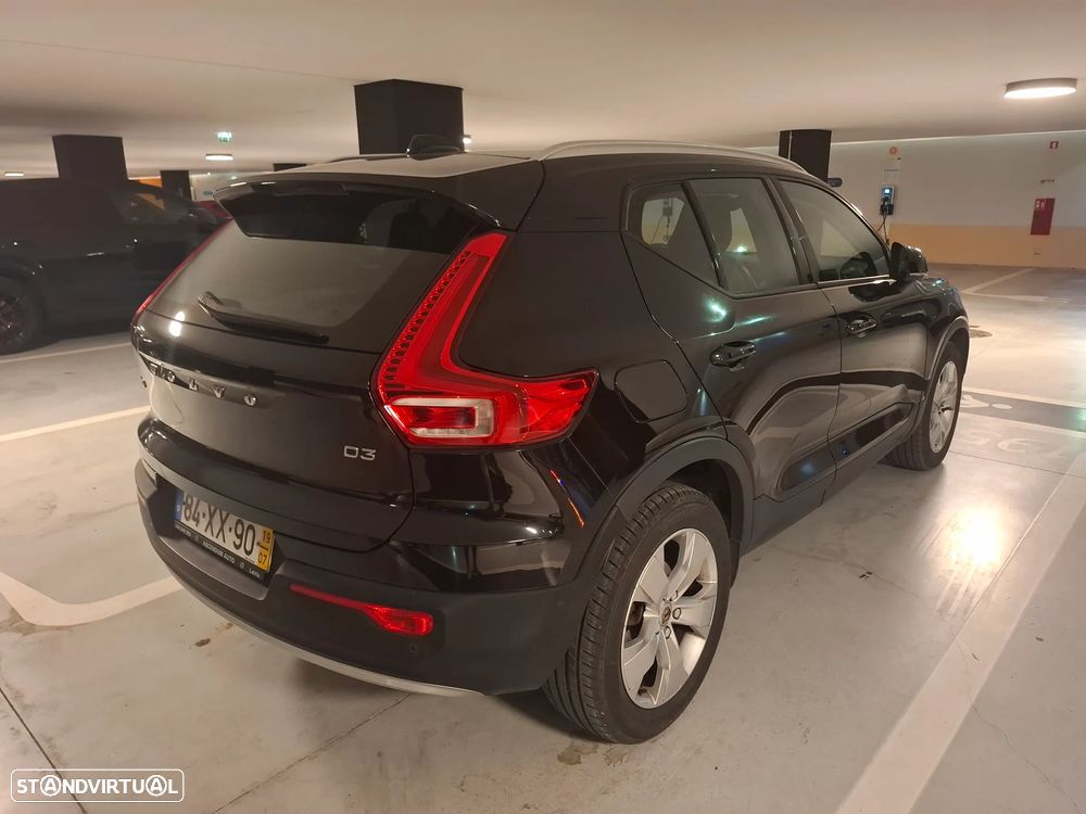 Volvo XC 40 2.0 D3 Momentum - 3