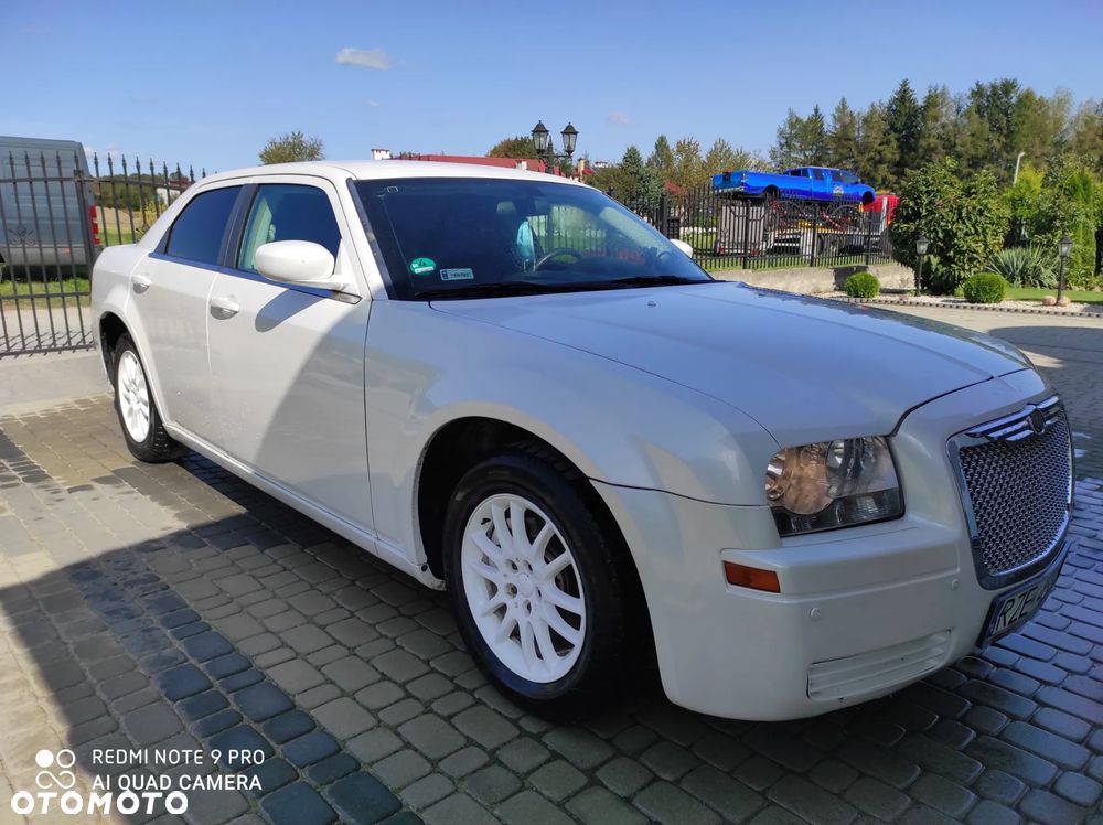 Chrysler 300C 2.7 V6 - 2